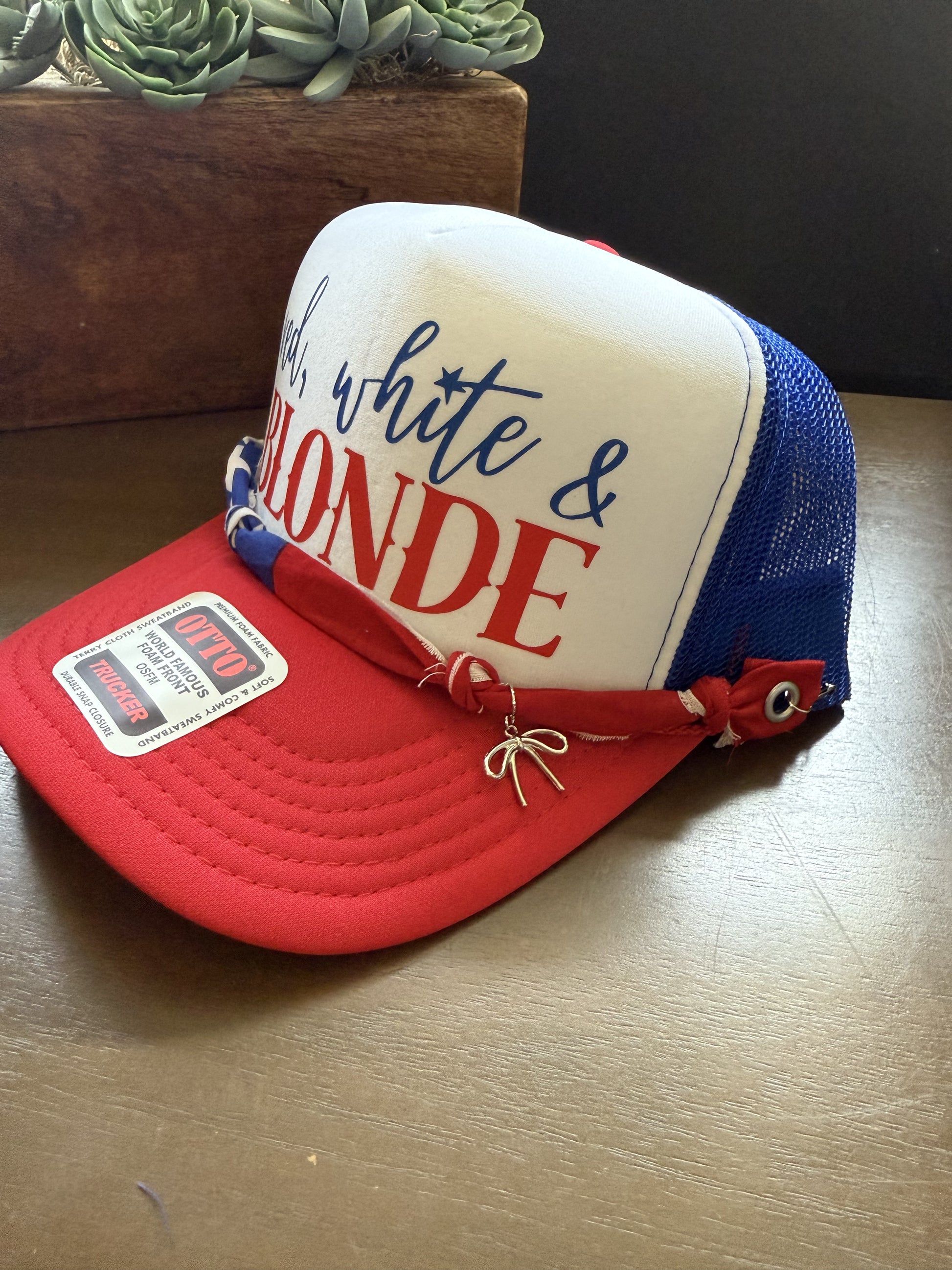 Team Blond
